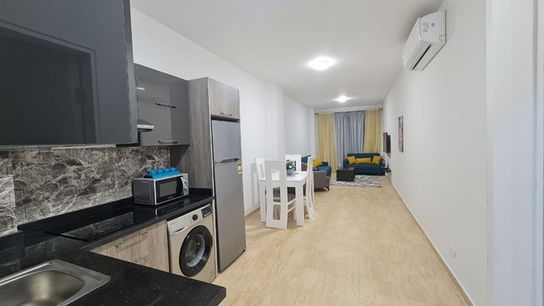 Apartmán se 3 ložnicemi, bazénem a výhledem na moře, Hurghada, Egypt