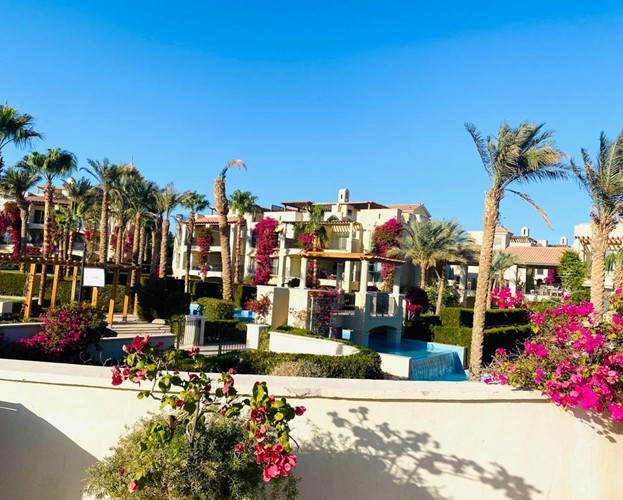 Penthouse se 2 ložnicemi a soukromou střešní terasou ve Veranda Resort, Hurghada, Egypt