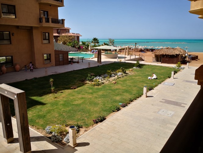 Apartmán se 2 ložnicemi, bazénem a výhledem na moře v Turtles Beach, Hurghada, Egypt