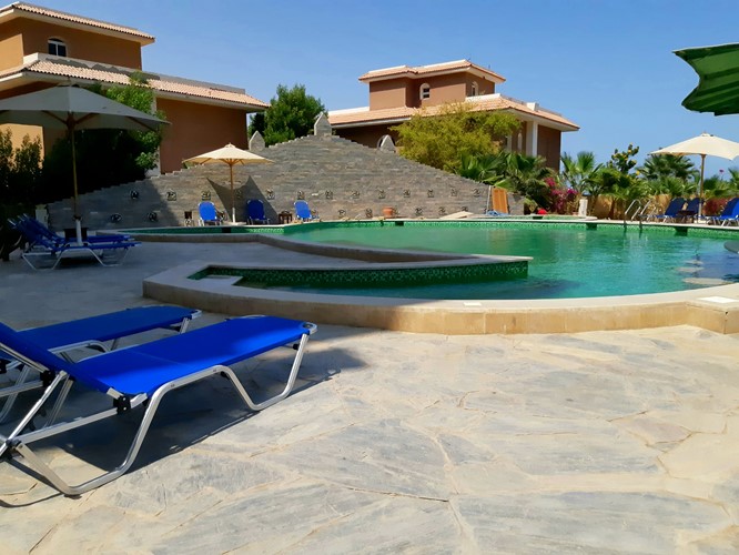 one-bedroom-seaview-turtles-beach resort-hurghada-egypt 